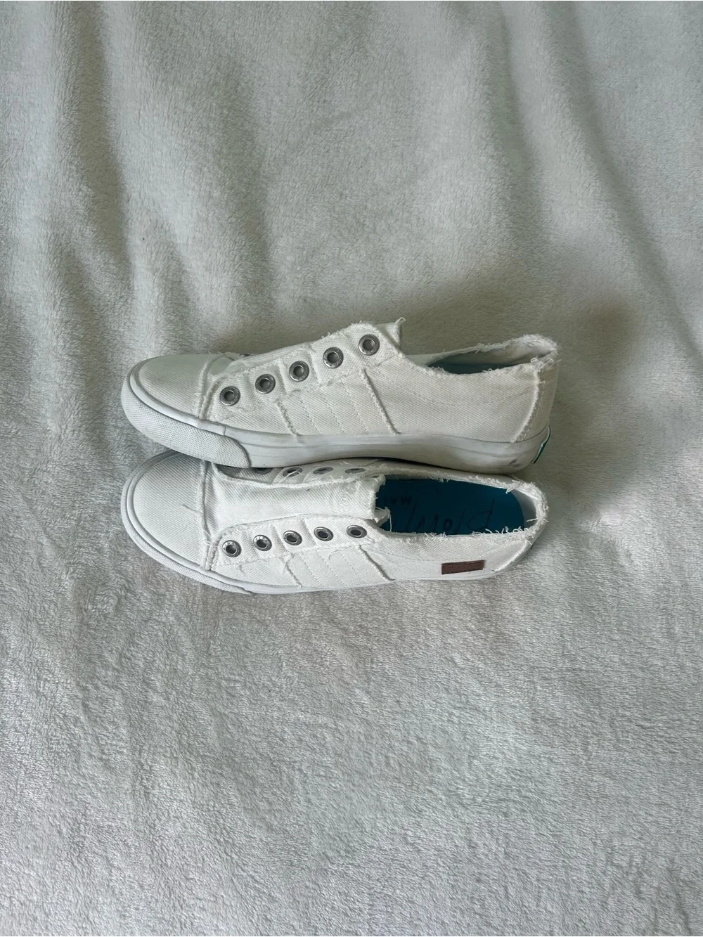 White Blowfish Malibu Women’s Sneakers